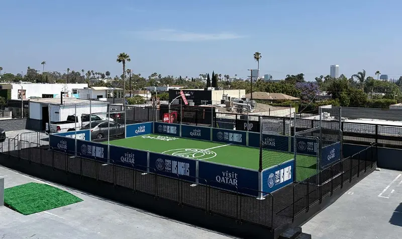 PSG House: Dachspielfeld beim Paris Saint-Germain Event in Los Angeles