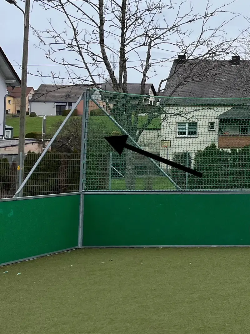 Netzhaltestange Eckpfosten, 1.805 mm, inkl. Stopfen und M6 Senkkopfschrauben